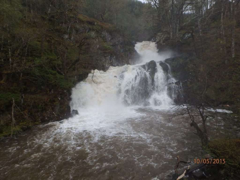 Eas Chia-aig Waterfall. 