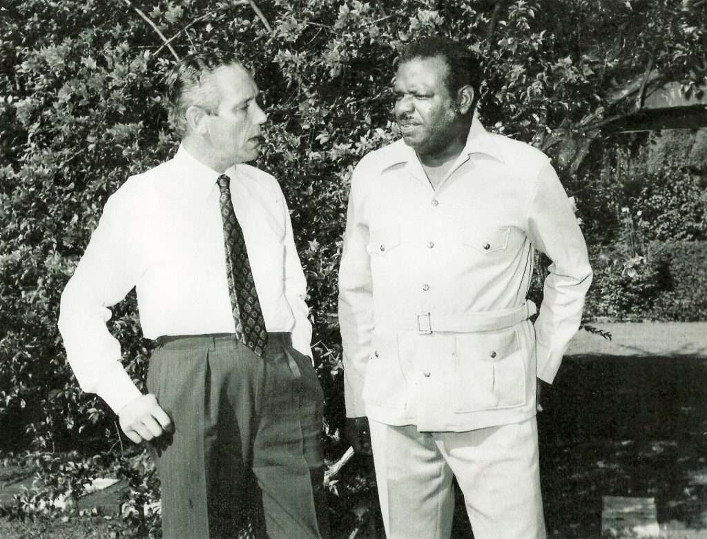 Andy Cole and Errol Barrow at Culloden Farm May 1972