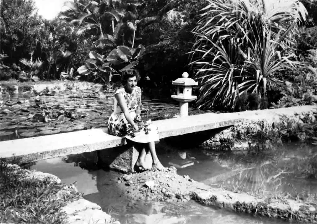 Iris Bayley at Andromeda