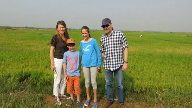 Lake Tonle Sap and Kompoung Pluk