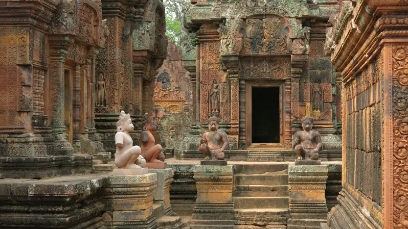 Pre Rup, Banteay Srei, Neakpoan and Preah Khan Temples