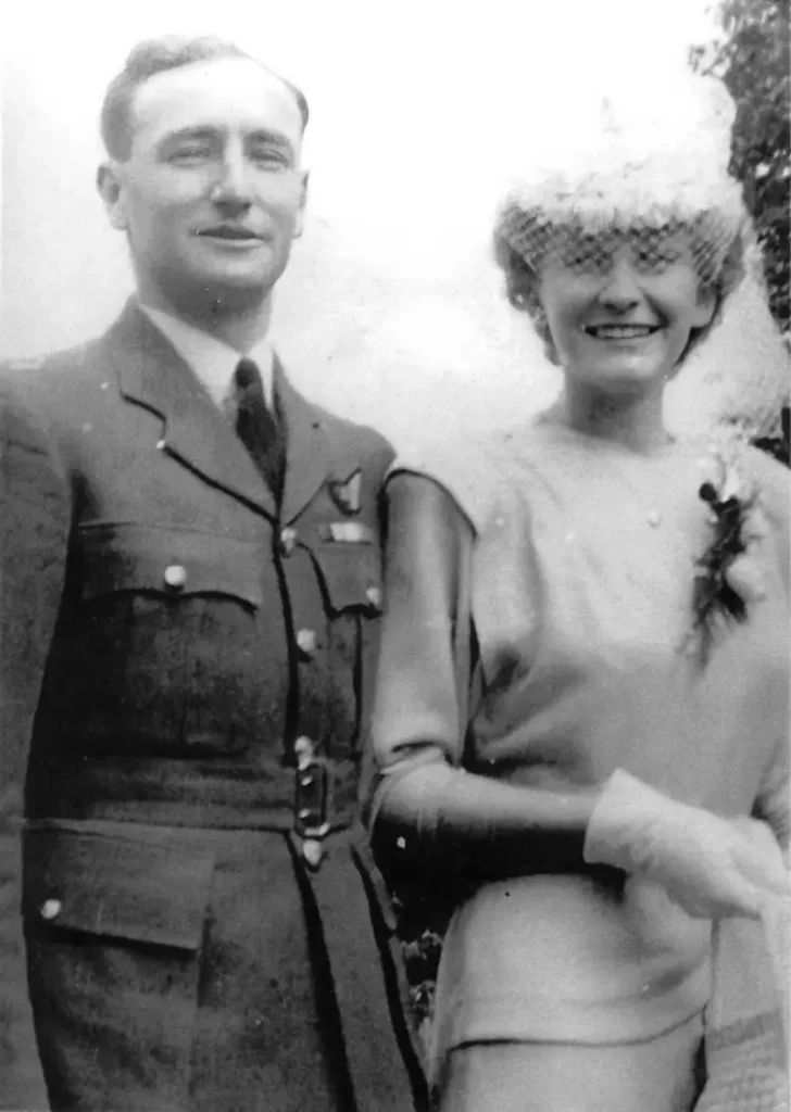 Marriage of Derek and Gweneth Davies - St Peter's Church in Staines