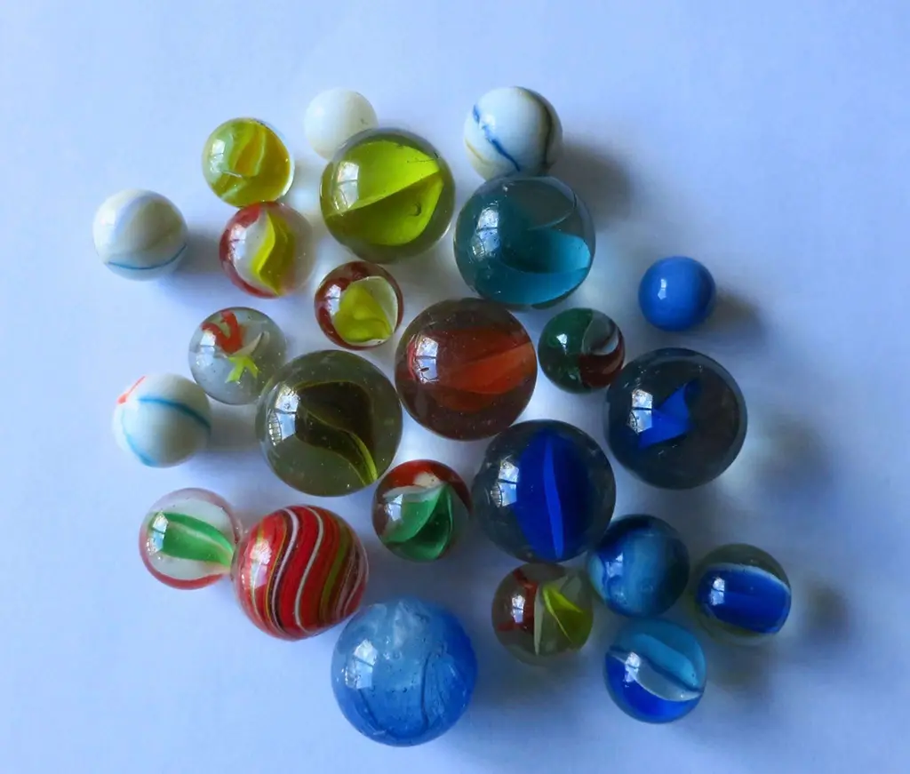 Big Taws versus normal marbles